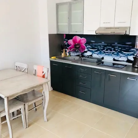 Green Kavaci Apartment Sozopol